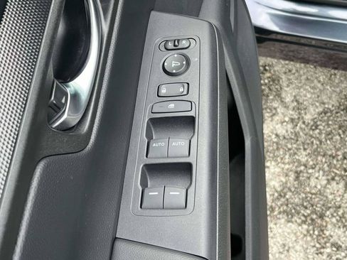 Used 2024 Honda CR-V EX image 14