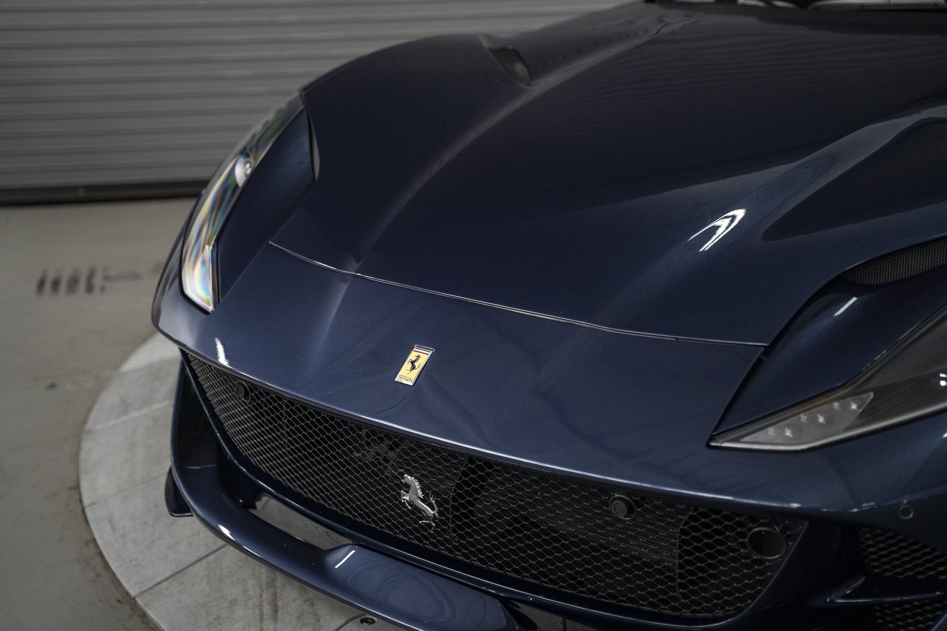 Used 2021 Ferrari 812 GTS RWD image 16
