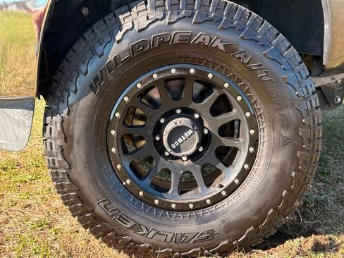 Used 2016 Ford F250 Lariat w/ Lariat Ultimate Package image 33