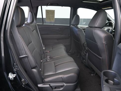 Used 2023 Honda Passport TrailSport image 13