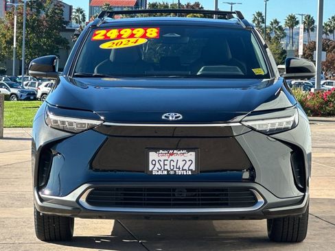 Used 2024 Toyota bZ4X Limited image 10