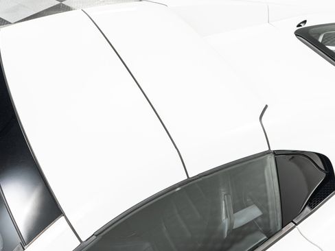 Used 2014 McLaren MP4-12C Spider RWD image 33