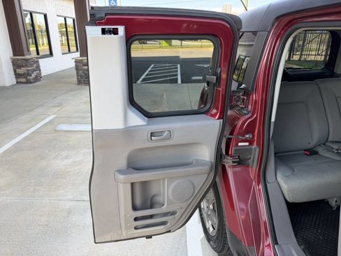 Used 2010 Honda Element LX image 14