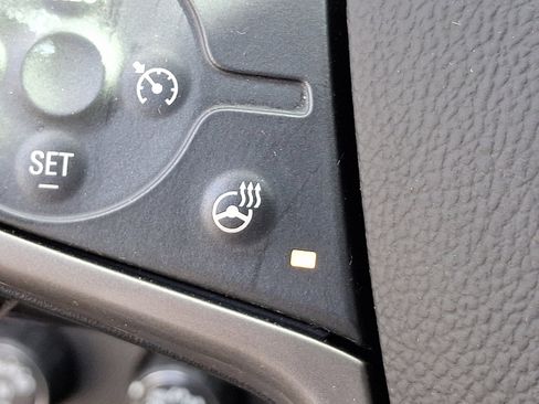 Used 2022 Chevrolet Colorado Z71 image 27