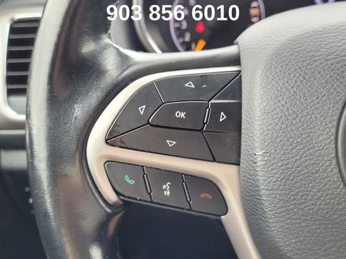 Used 2020 Jeep Grand Cherokee Laredo image 19