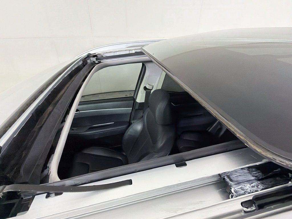 Used 2022 Hyundai Palisade SEL w/ 8P Bench Seat Package FWD image 17