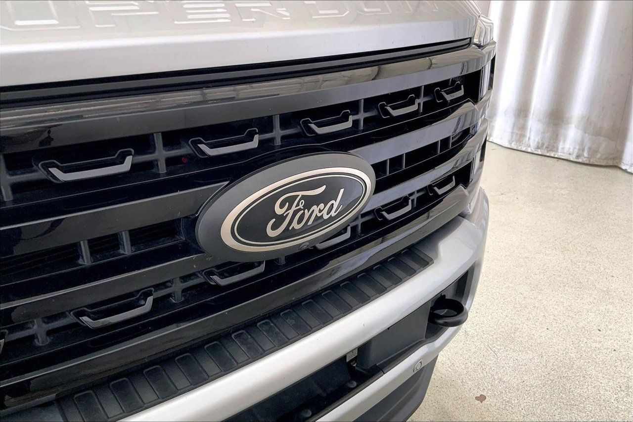 Used 2024 Ford F250 Lariat w/ Lariat Ultimate Package AWD/4WD image 30