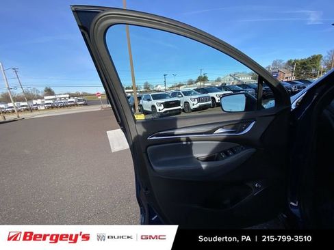 Certified 2023 Buick Enclave Essence image 25