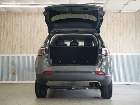 Used 2019 Jeep Compass Limited AWD/4WD image 39