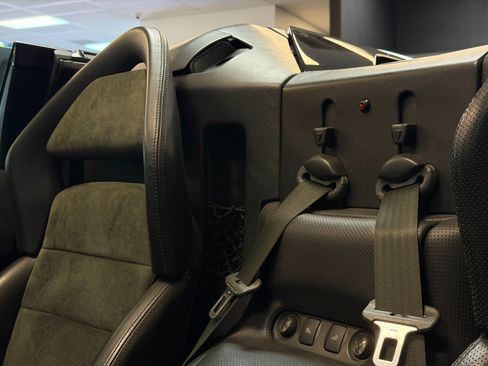 Used 2006 Lamborghini Murcielago Roadster AWD/4WD image 20