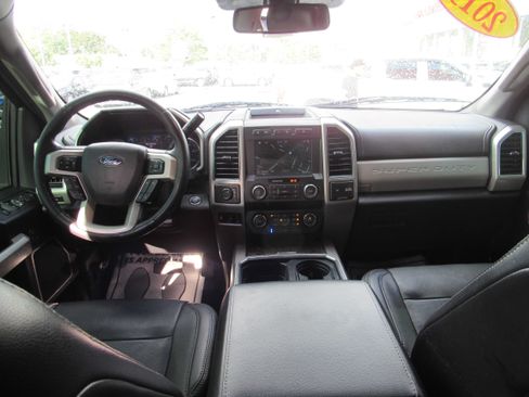 Used 2019 Ford F350 Lariat w/ Lariat Ultimate Package AWD/4WD image 21