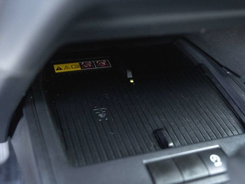 Certified 2026 Toyota Corolla Cross LE FWD image 19