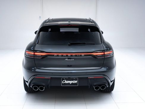 Certified 2026 Porsche Macan AWD/4WD image 10