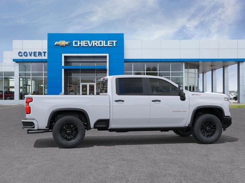 New 2026 Chevrolet Silverado 2500 ZR2 AWD/4WD image 5