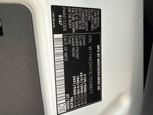 Used 2020 Mercedes-Benz Sprinter 2500 w/ Driver Convenience Package image 34