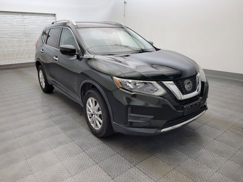 Used 2020 Nissan Rogue SV AWD/4WD image 13