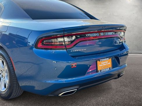 Used 2023 Dodge Charger SXT image 5