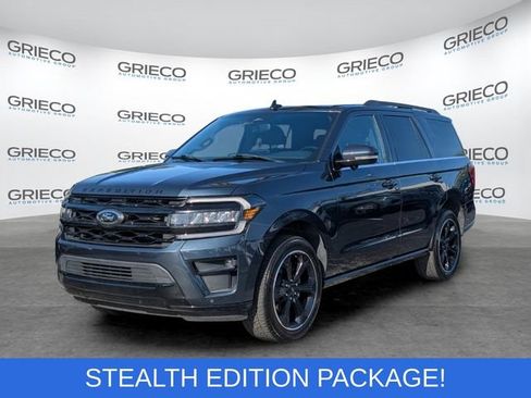 Used 2023 Ford Expedition Limited RWD image 3