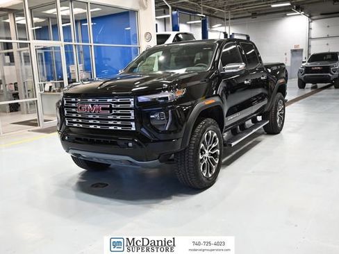 New 2026 GMC Canyon Denali image 1