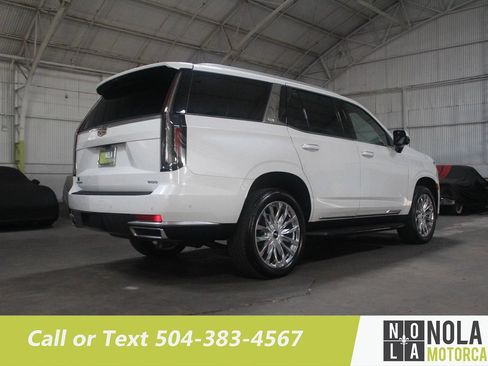 Used 2022 Cadillac Escalade Premium Luxury RWD image 10