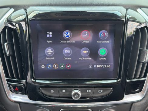 Used 2020 Chevrolet Traverse RS image 27