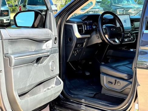Certified 2022 Ford Expedition XLT AWD/4WD image 8