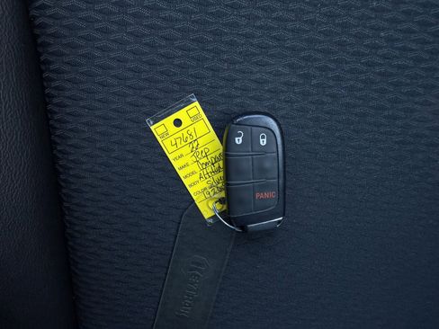 Used 2022 Jeep Compass Altitude image 29