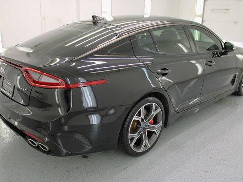 Used 2019 Kia Stinger GT image 10