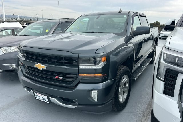 Used 2017 Chevrolet Silverado 1500 LT w/ All Star Edition AWD/4WD image 1
