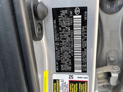 Used 2018 Toyota Camry SE FWD image 12