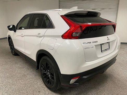 Used 2020 Mitsubishi Eclipse Cross LE image 7