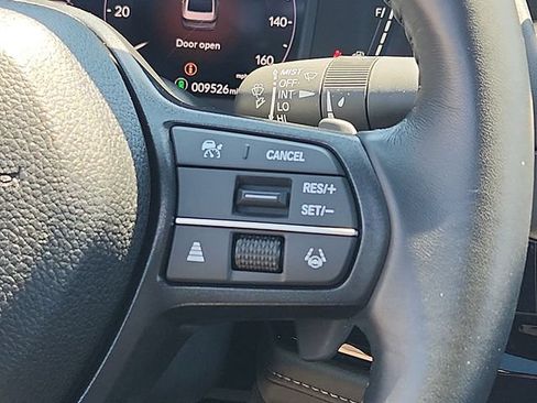 Used 2025 Honda Accord Sport image 22