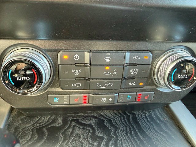 Used 2020 Ford F150 Platinum w/ Equipment Group 701A Luxury AWD/4WD image 19