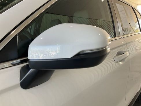 Certified 2025 Honda CR-V EX image 3