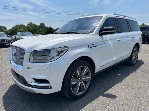 Used 2018 Lincoln Navigator Reserve w/ Technology Package AWD/4WD image 1