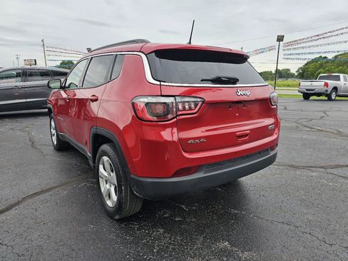 Used 2018 Jeep Compass Latitude w/ Popular Equipment Group AWD/4WD image 29
