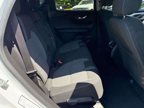Used 2023 Chevrolet Blazer LT FWD image 16