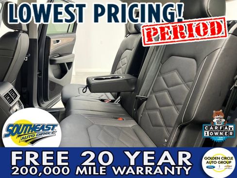 Used 2025 Volkswagen Atlas SE image 14