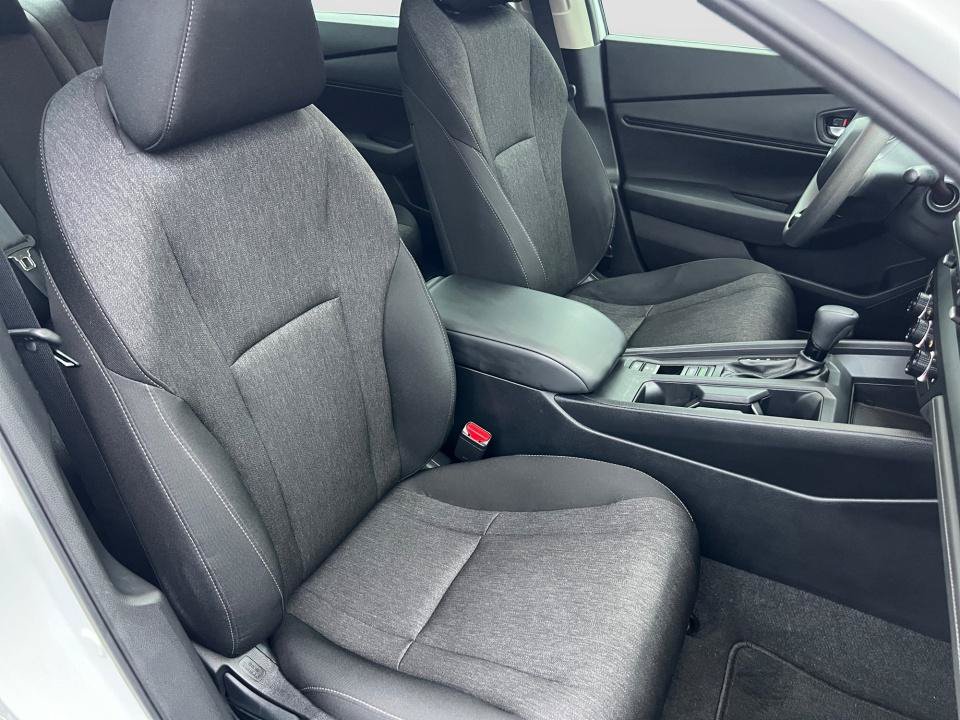 Certified 2023 Honda Accord EX image 28