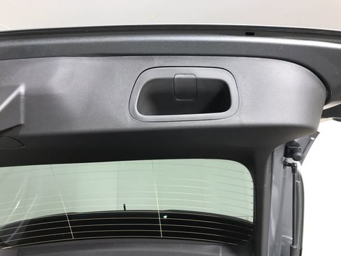 New 2026 Chevrolet Trax LT image 12