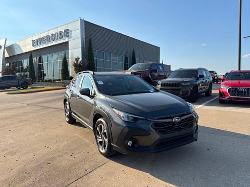 Used 2024 Subaru Crosstrek 2.0i Premium AWD/4WD image 1