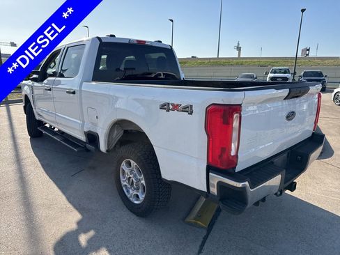 Used 2025 Ford F250 XLT image 9