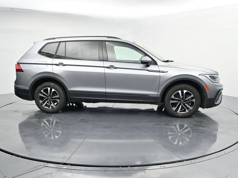 Used 2024 Volkswagen Tiguan S FWD image 9