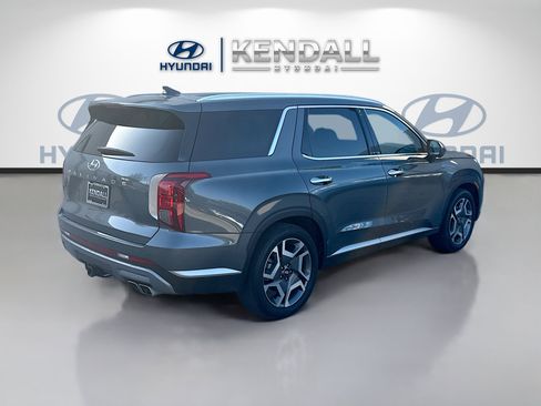 Used 2025 Hyundai Palisade SEL FWD image 6
