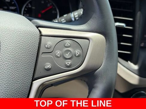 Used 2022 GMC Acadia Denali w/ Denali Ultimate Package FWD image 23