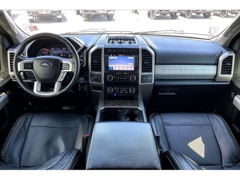 Used 2019 Ford F250 Lariat w/ Lariat Ultimate Package AWD/4WD image 17