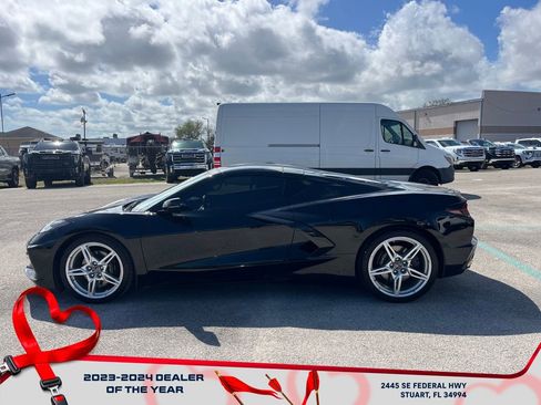 Used 2023 Chevrolet Corvette Stingray Coupe w/ 1LT image 4