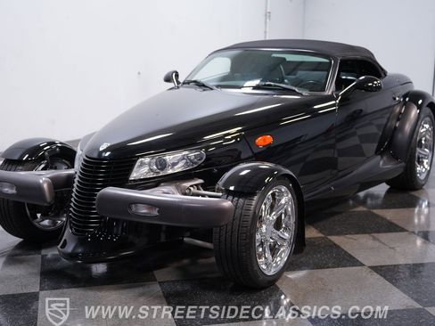 Used 1999 Plymouth Prowler RWD image 17
