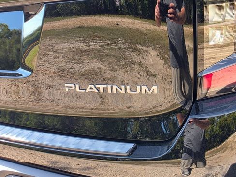 New 2026 Nissan Armada Platinum w/ Convenience Package image 7