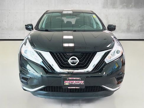 Used 2017 Nissan Murano S image 2